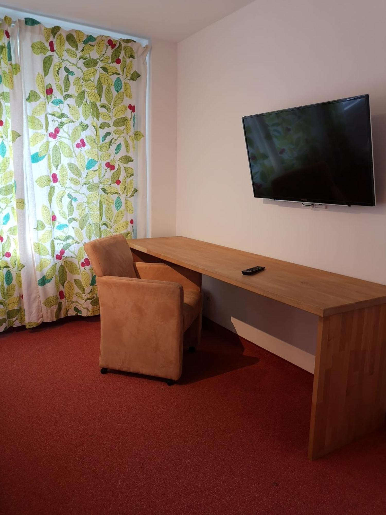 Bms Balance - Natur, Entspannung, King Size Bett, Free Parking, Top Lage, Netflix Вольфсбург Екстер'єр фото